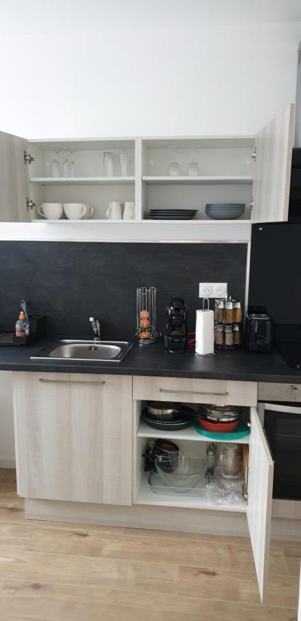 L'Aurore Doree, Duplex Renove - Parking Prive - Wifi Gratuit Apartment Saint-Quentin  Exterior photo